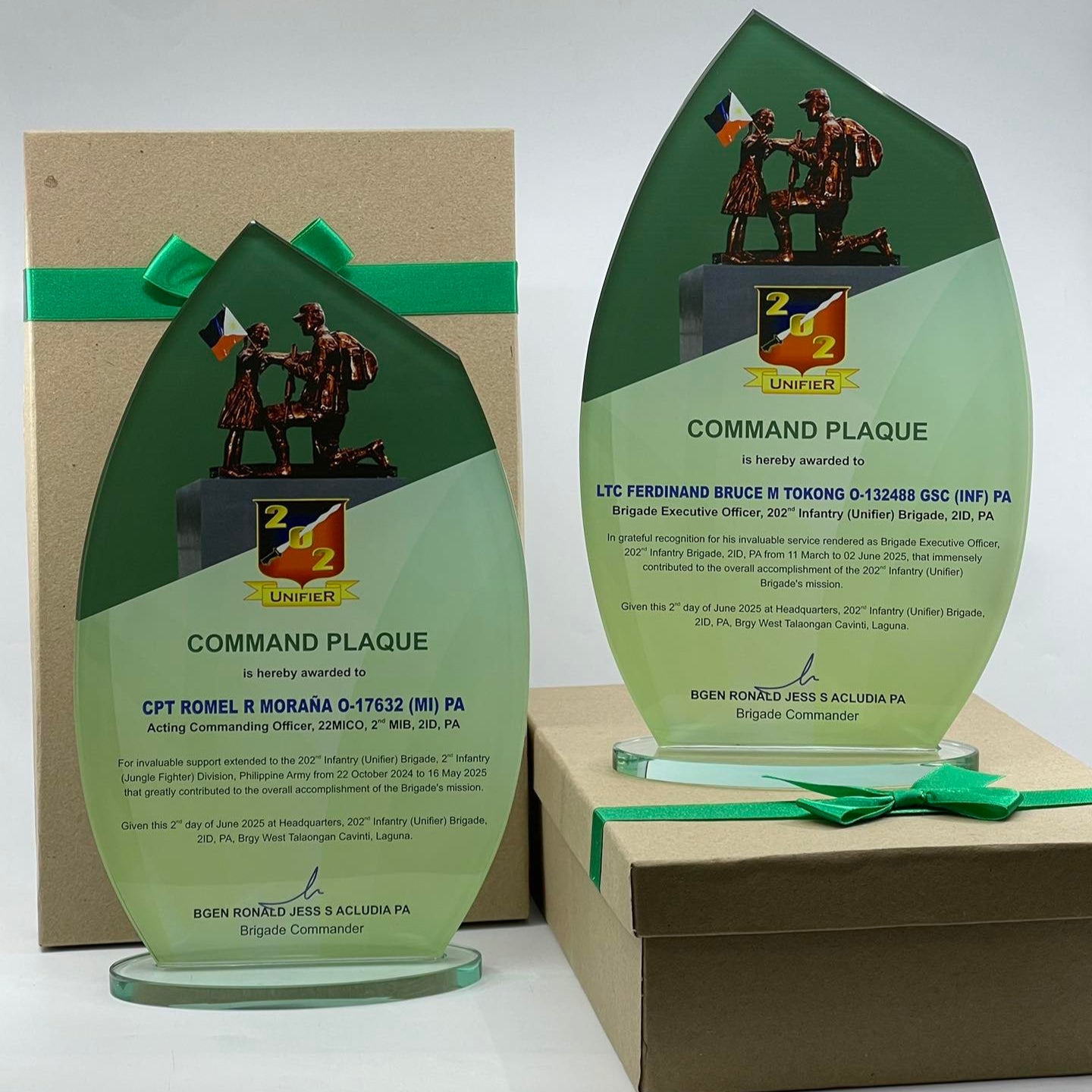 Rush Order Glass Plaque Awards - RA001