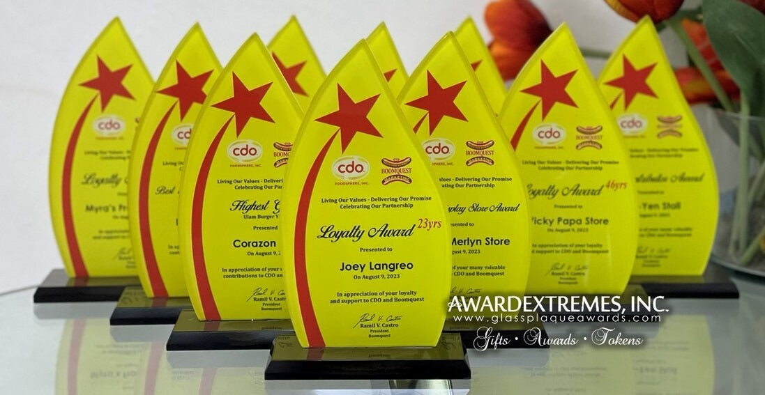 Globe Awards & Trophies