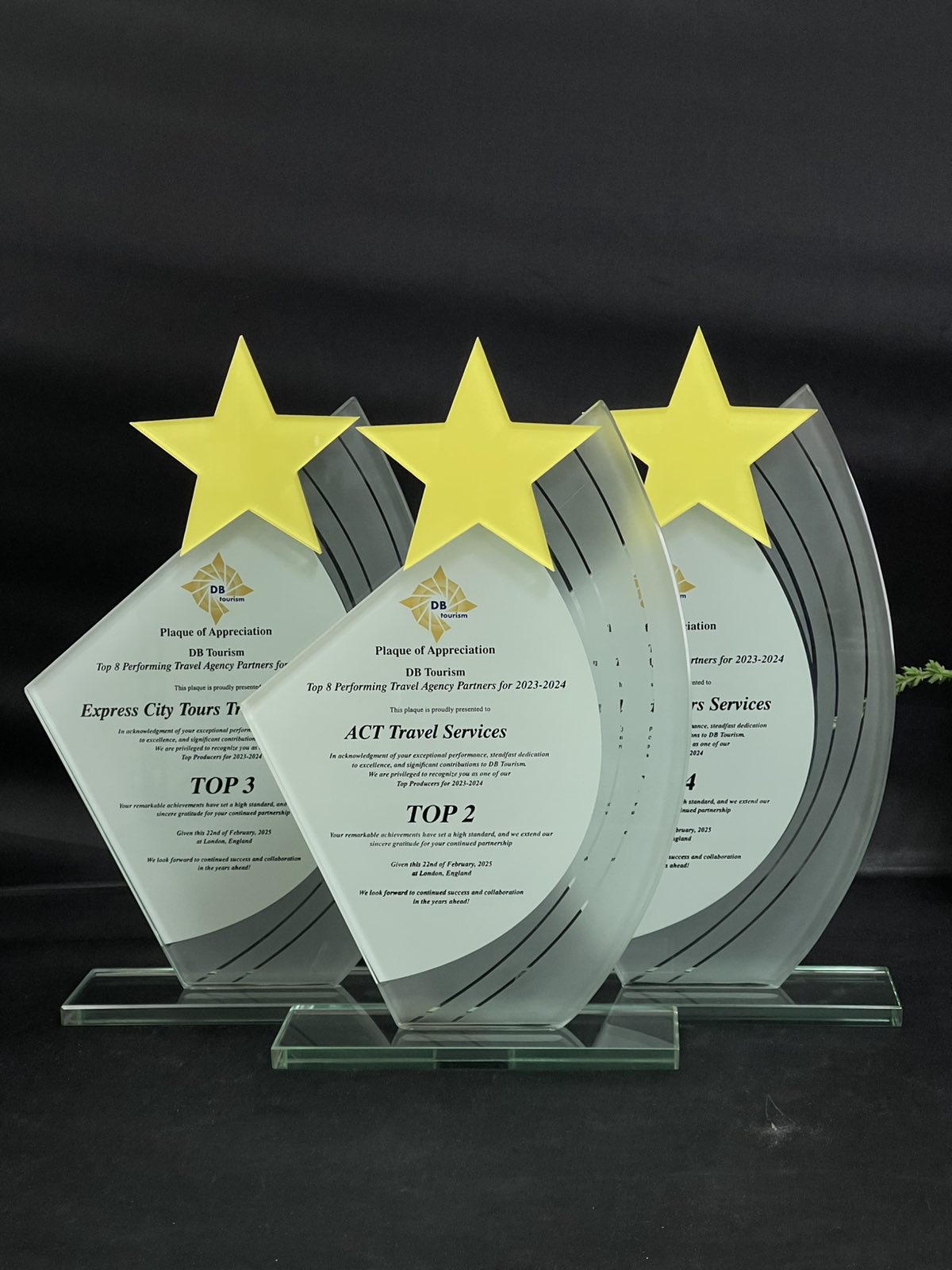 Best-Selling Glass Plaque Awards - GPA-022 *NEW DESIGN*