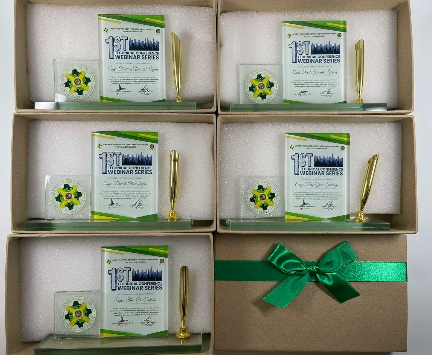Glass Tokens & Desk Accessories - GDA-015